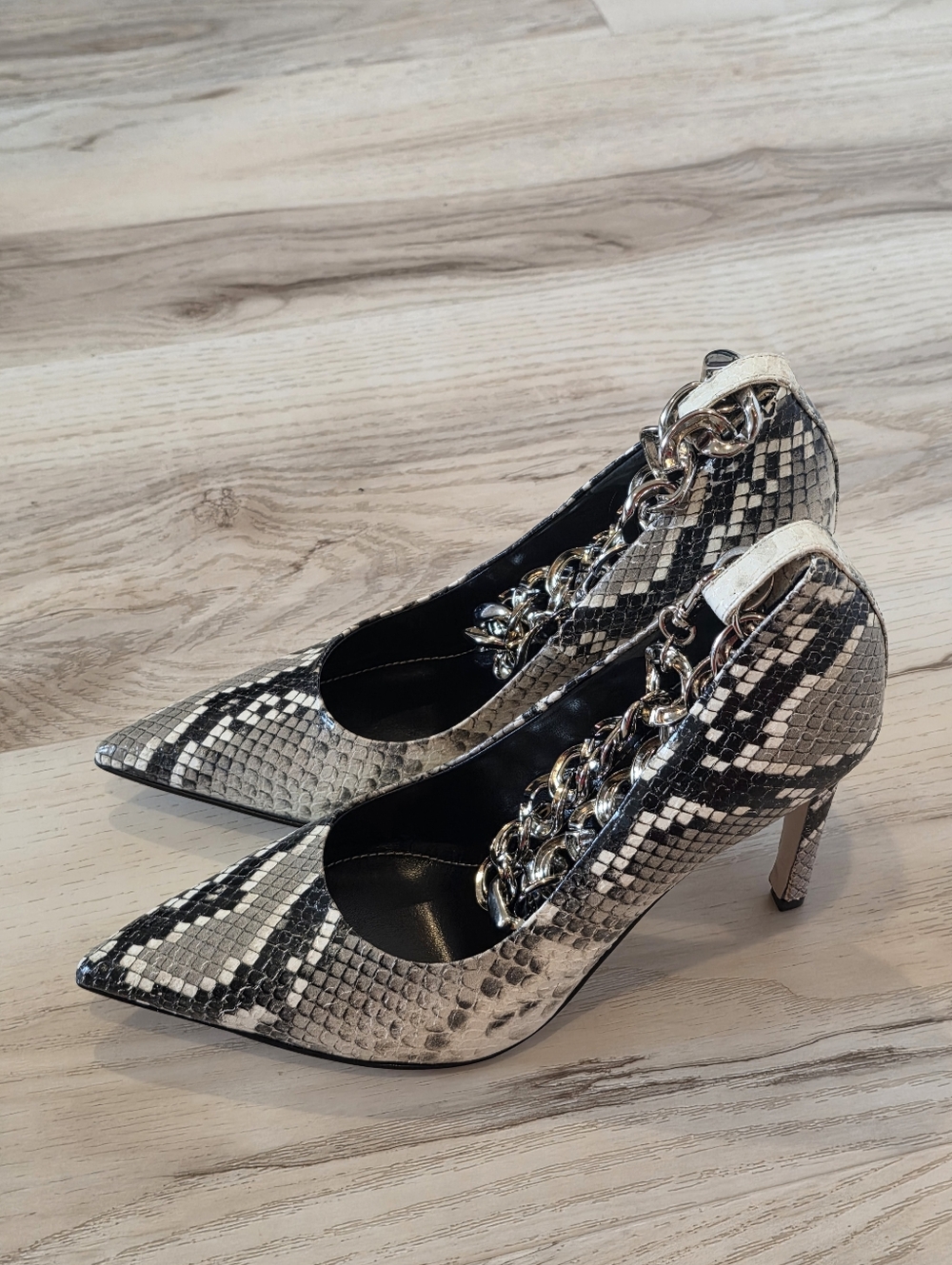 Beautiisoles Snake Print Chain Stiletto Pumps - Like New 8.5